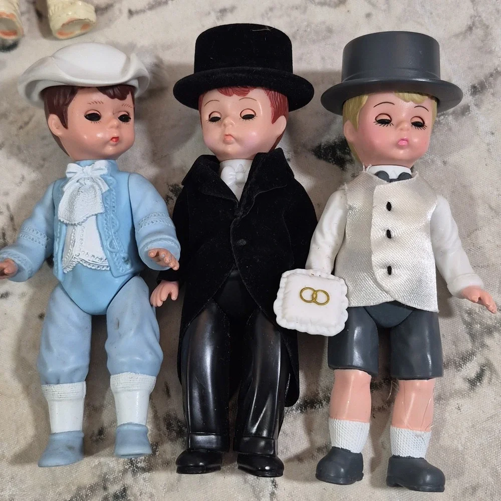 Madame Alexander Mini Dolls Lot Of 13 Assortment McDonalds Some Duplicates